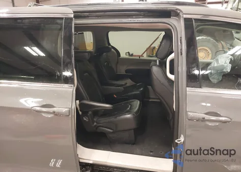 2022 Chrysler Pacifica Touring L z USA, uszkodzony, nr VIN 2C4RC1BG3NR197578